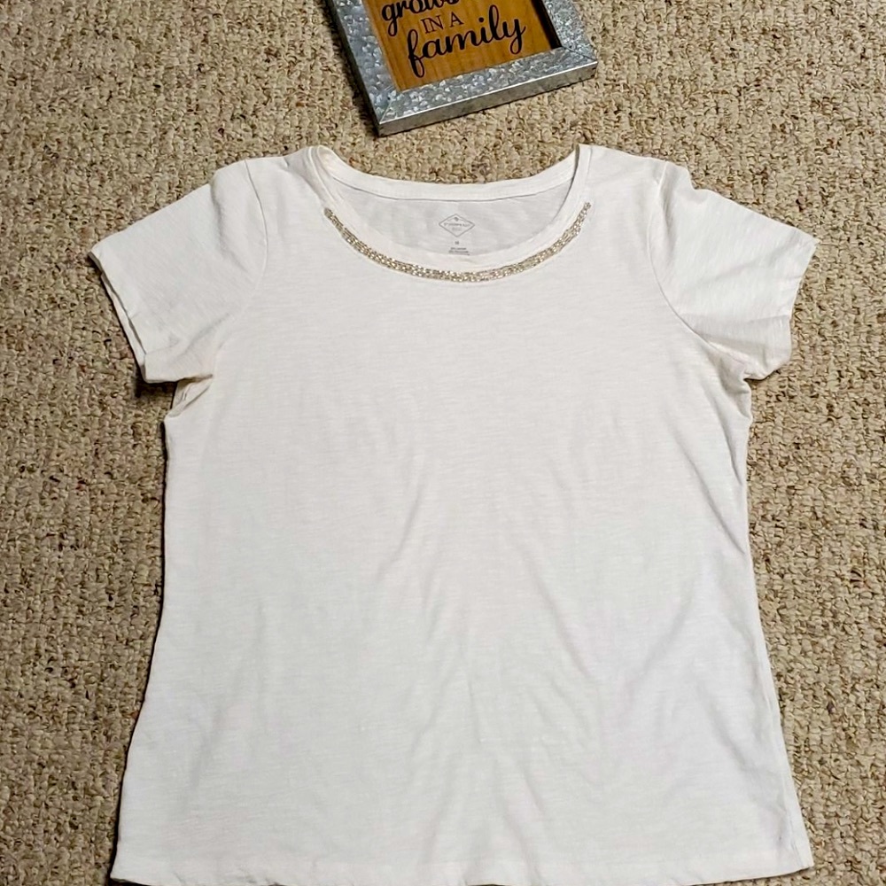 St. John's Bay Medium white short sleeve t shirt